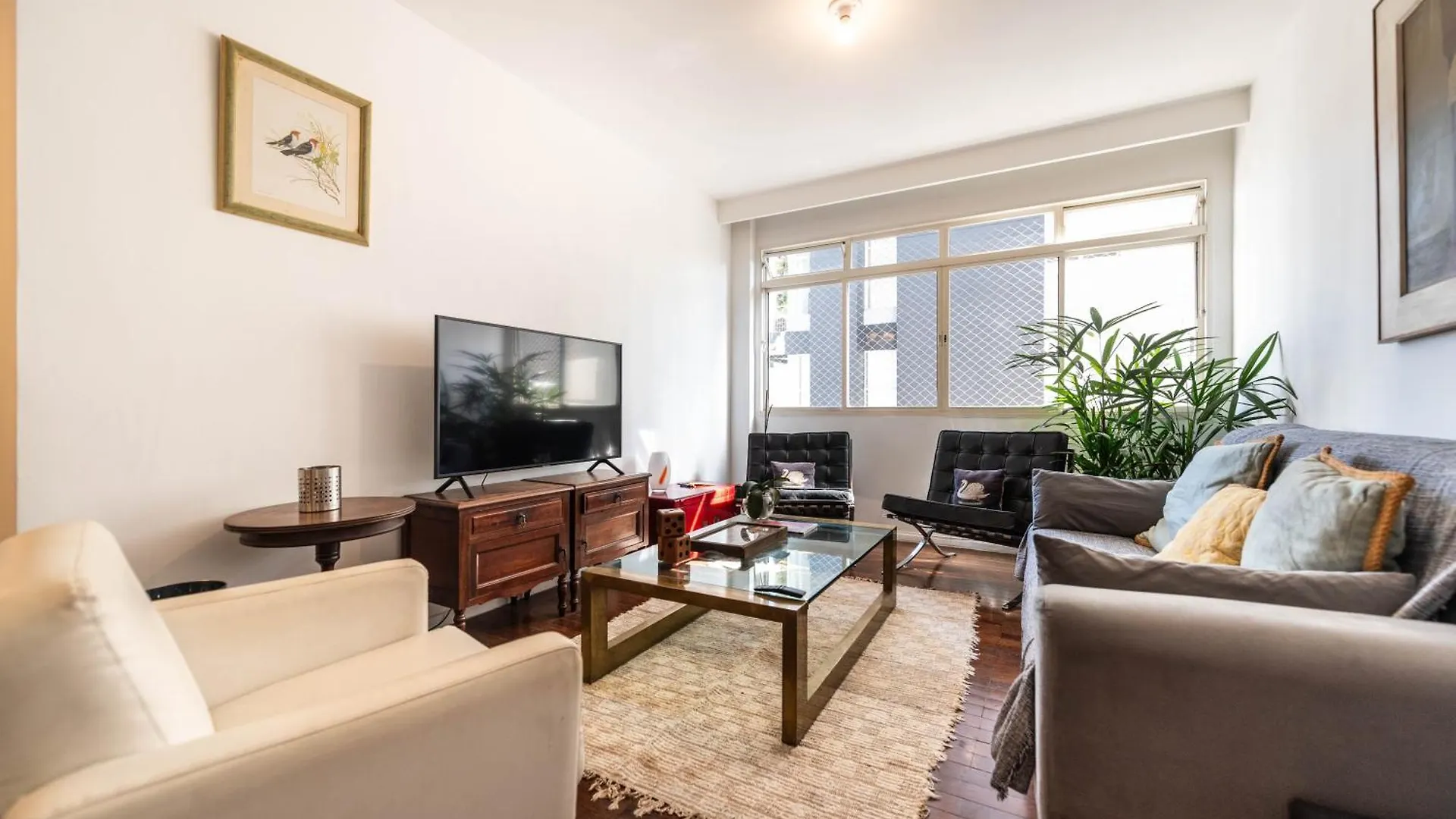 Apartamento Espacoso E Completo No Jardins - C2920 Sao Paulo Brazil