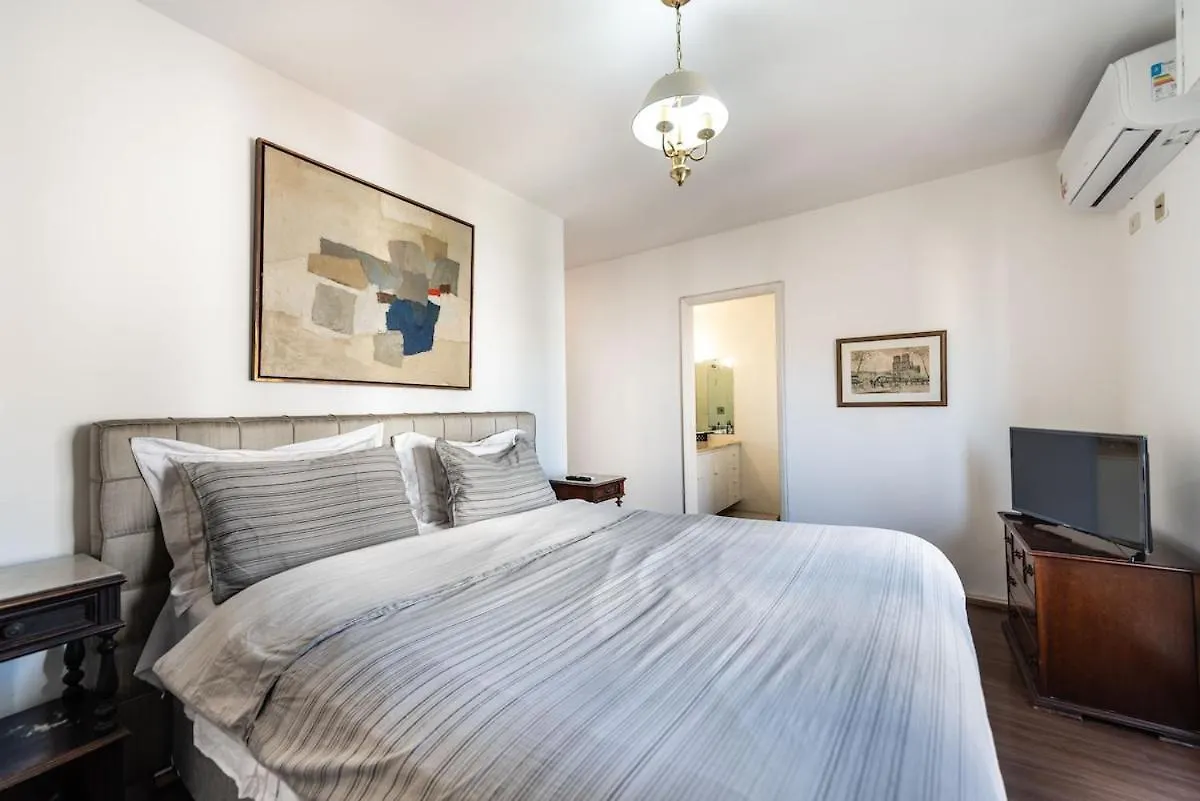 Apartamento Espacoso E Completo No Jardins - C2920 Sao Paulo
