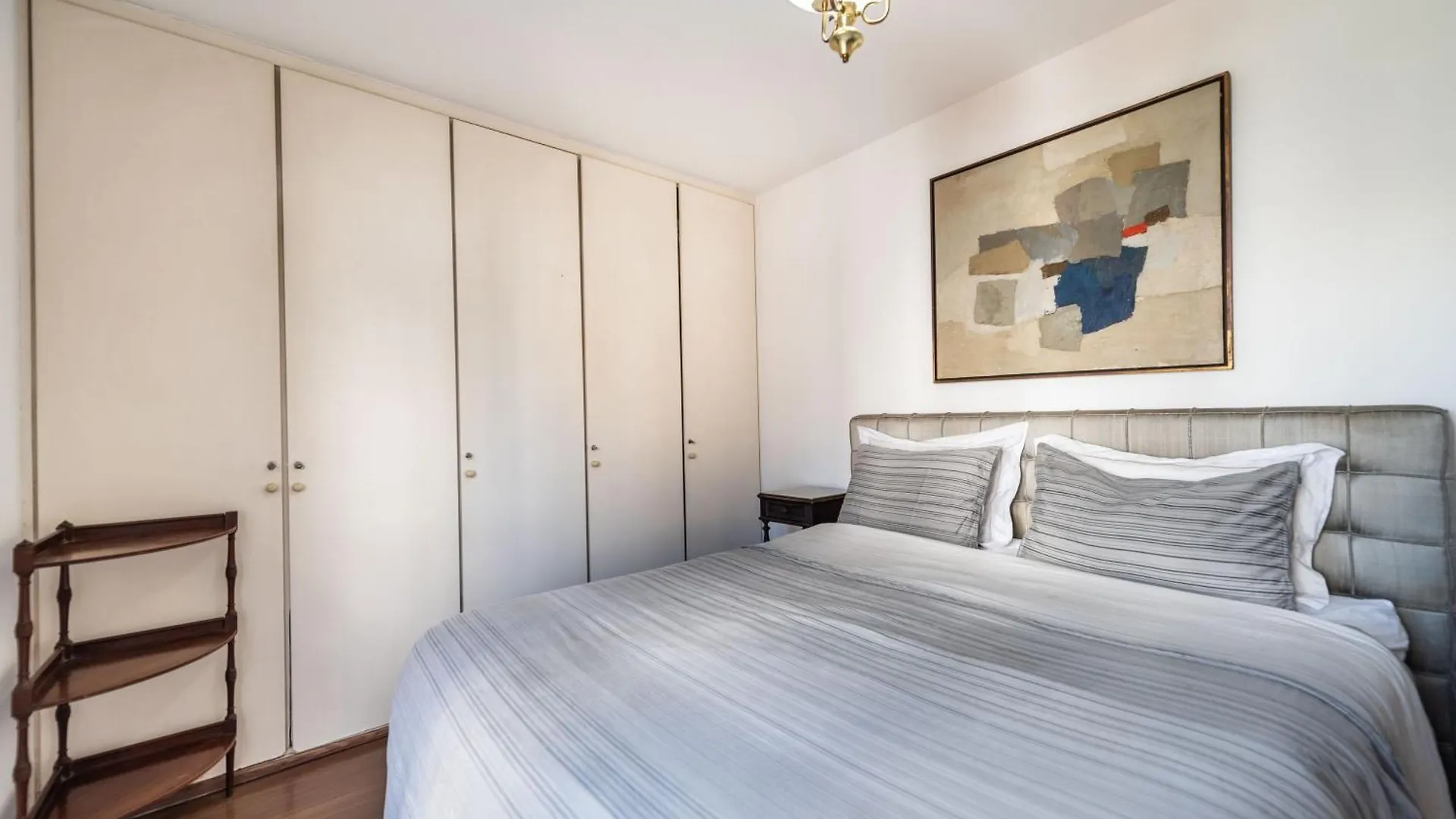 Apartamento Espacoso E Completo No Jardins - C2920 Sao Paulo Brazil