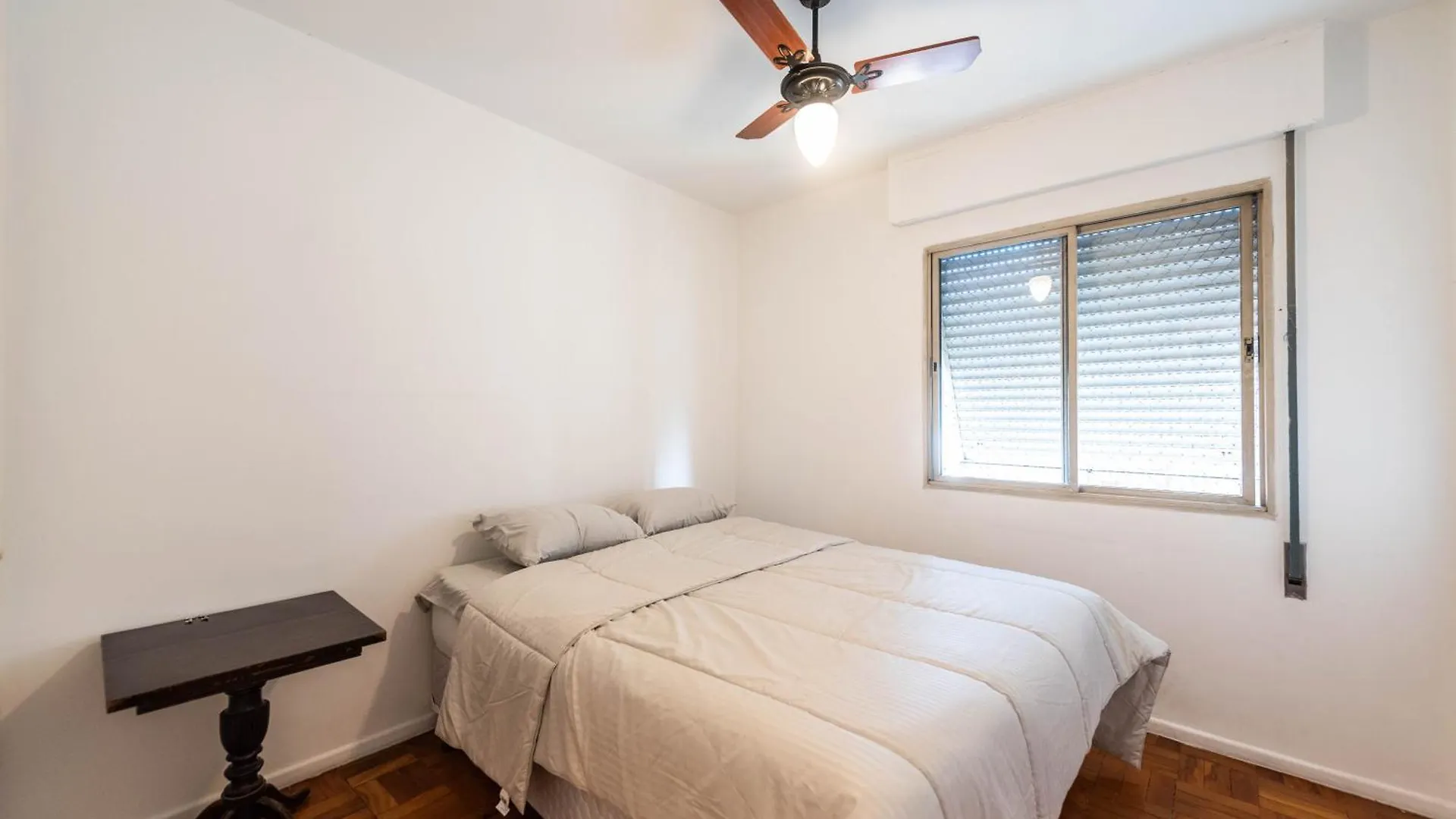 Apartamento Espacoso E Completo No Jardins - C2920 Sao Paulo 0*,  Brazil