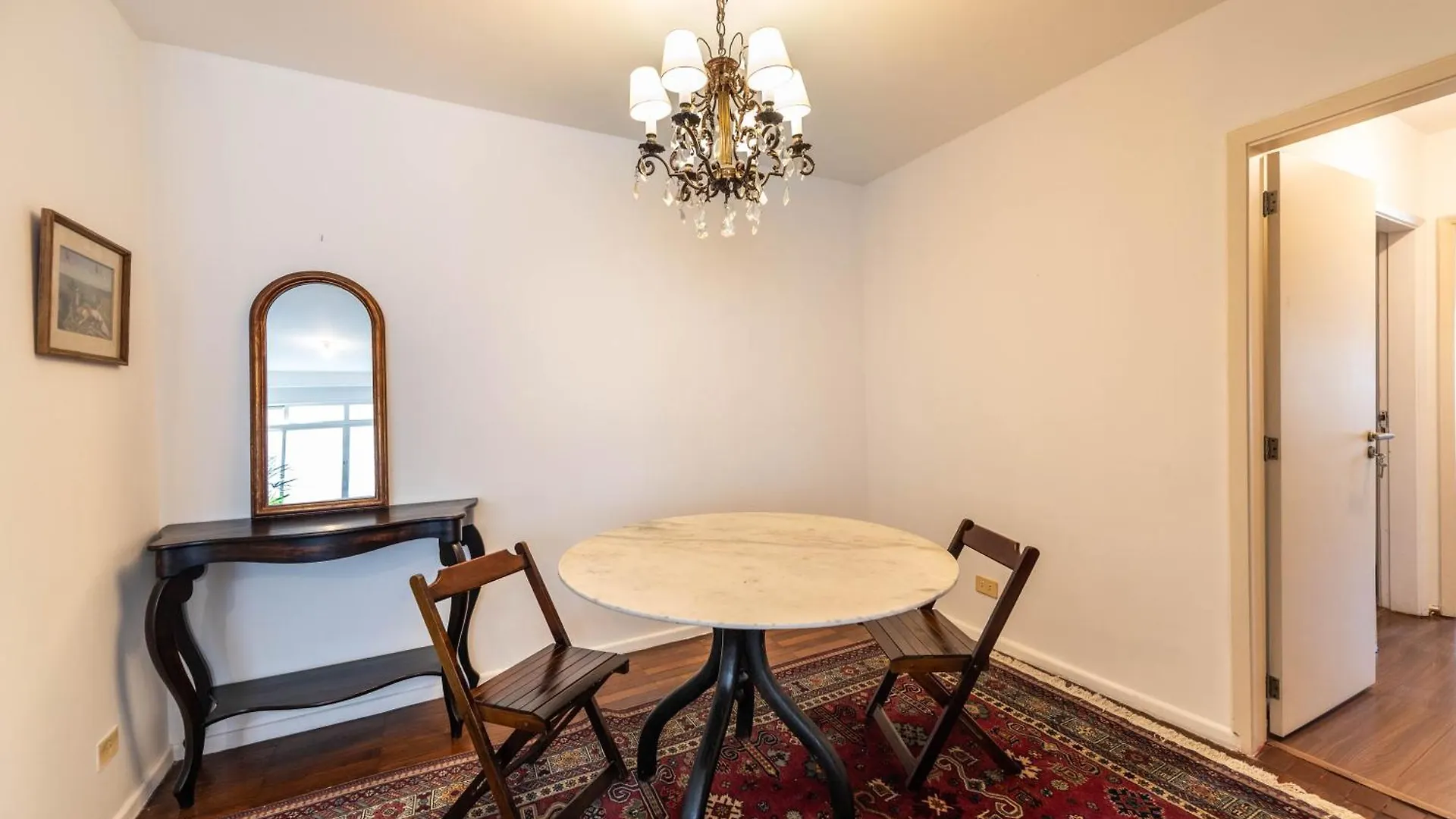 Apartamento Espacoso E Completo No Jardins - C2920 Sao Paulo